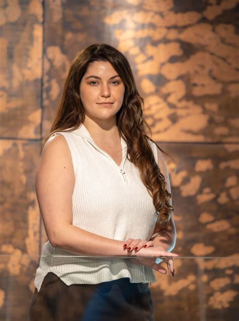 Graf porovnávajúci váhu Celeste Buckingham v rôznych obdobiach