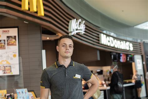 Zamestnanci McDonald's