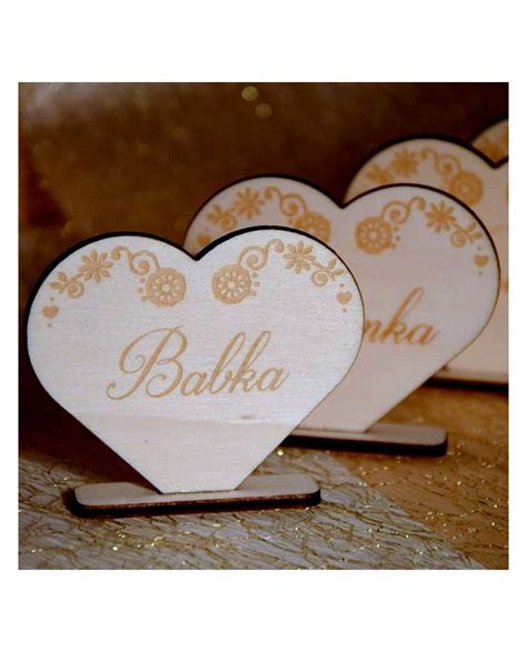 Drevené menovky na detskú izbu